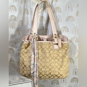 Vintage Coach Beige and Pink Shoulder Bag